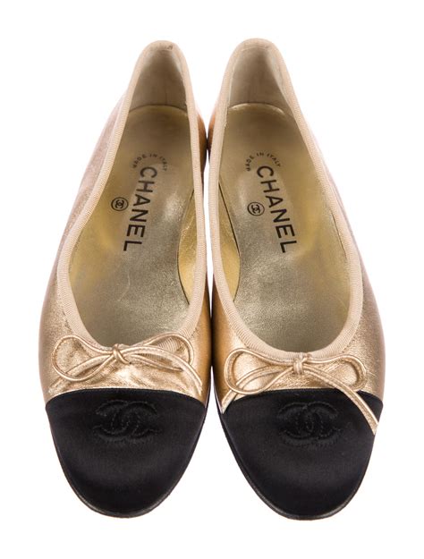 chanel ballet flats women.